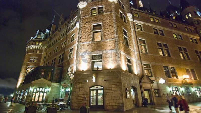酒店客房管理PMS系统：解析其核心差异与选型要点